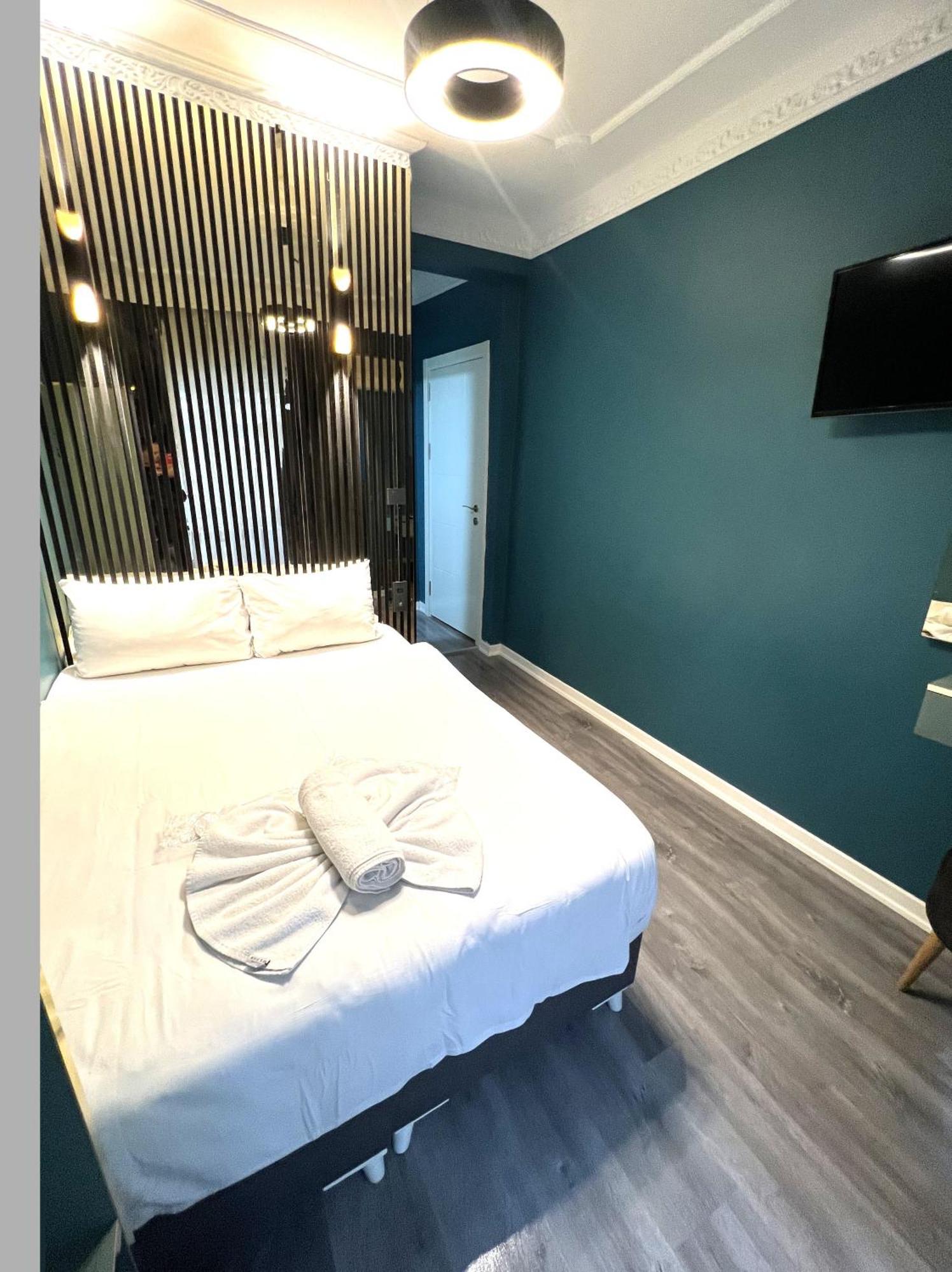 Boutique Kaya Royal Hotel Provincia di Istanbul Esterno foto
